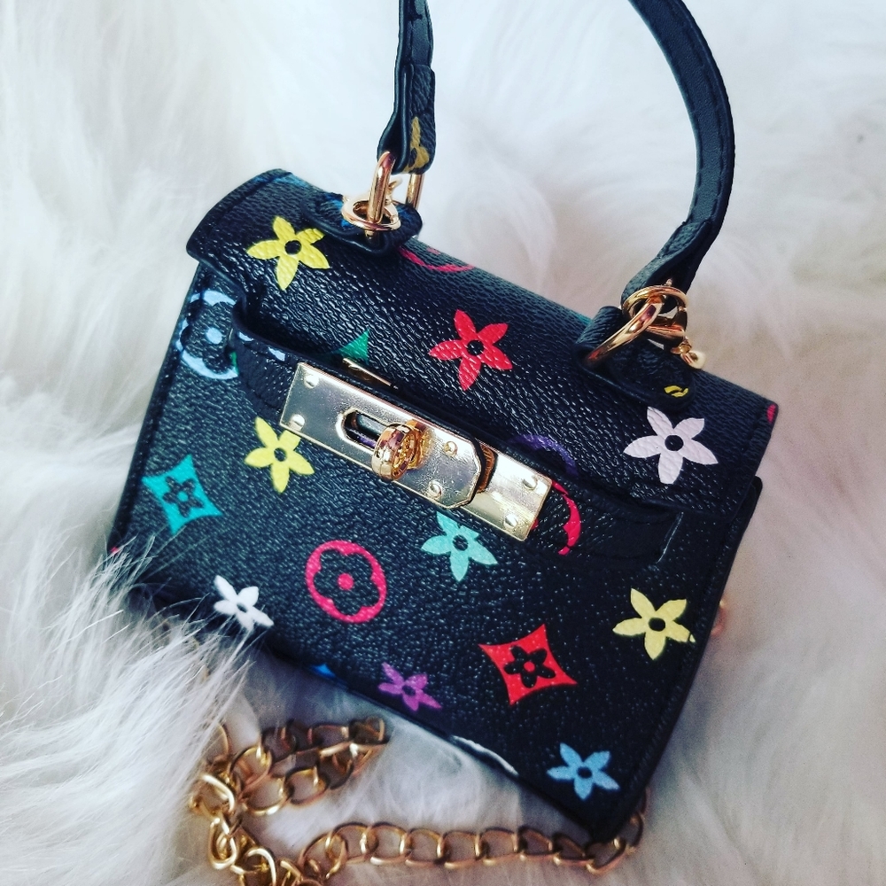 Mini handbag for girl. Diferent models